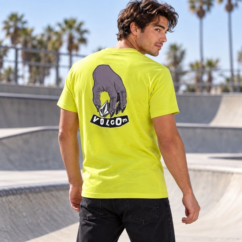 Volcom T Shirt Men's Small Yellow Organic Cotton Skate Surf Graphic Tee NWT